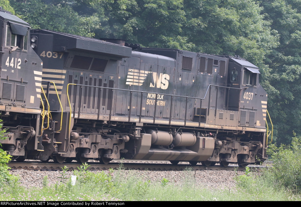 NS 4037